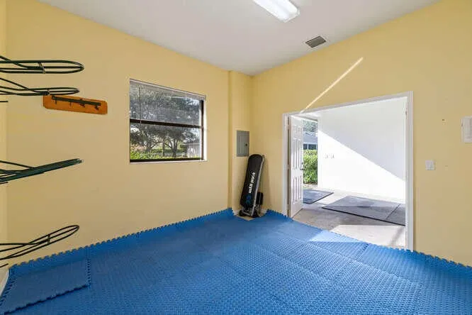 Saddle Trail Park Residence photo 34