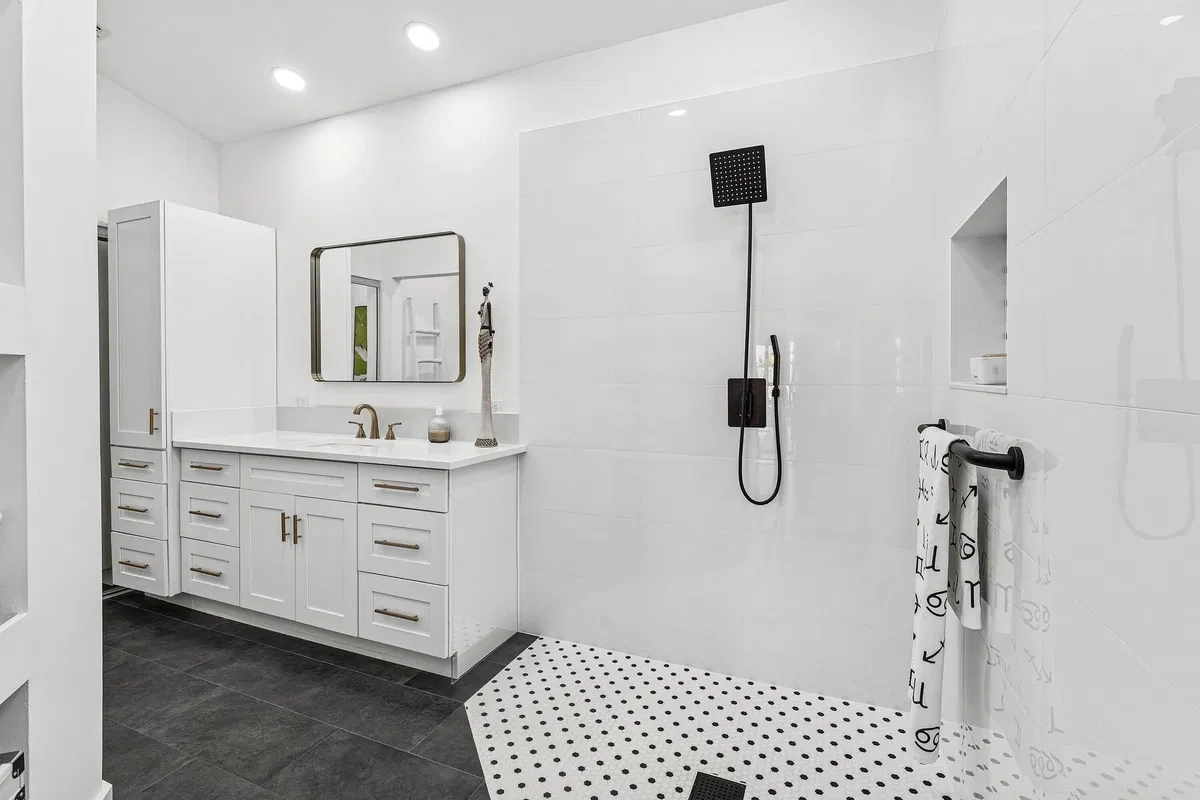 Eastpointe Country Club Residence photo 22