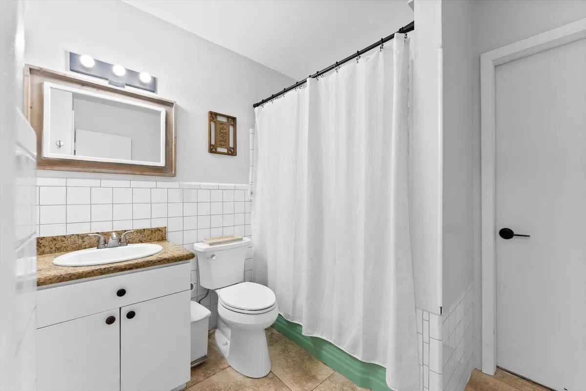 Residence photo 22