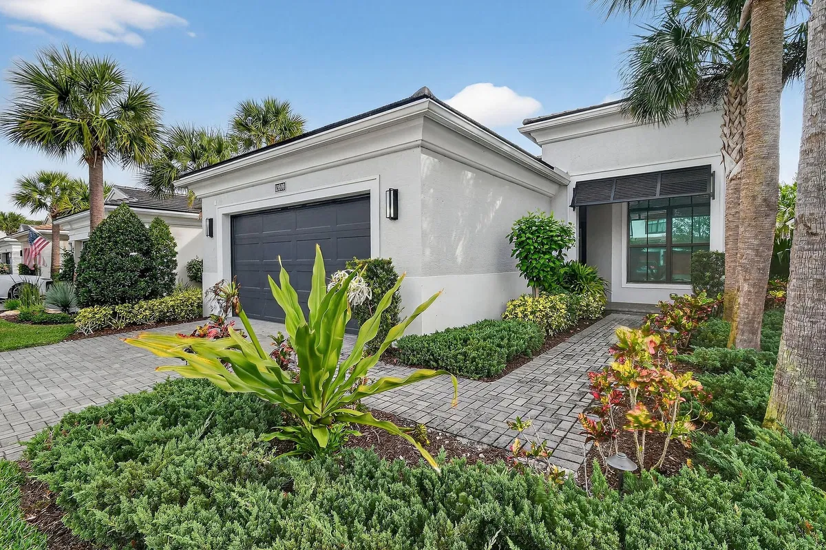 Artistry Palm Beach Gardens Residence photo 46