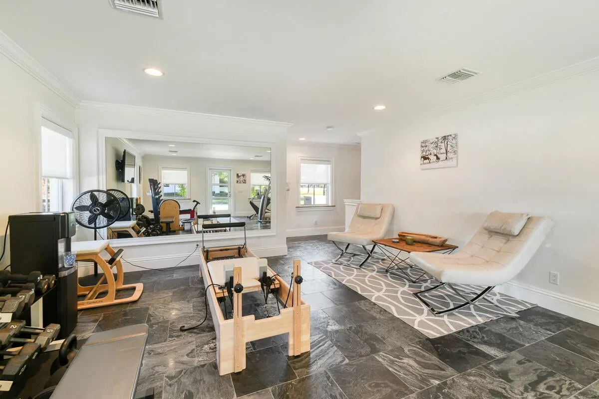 Residence photo 67