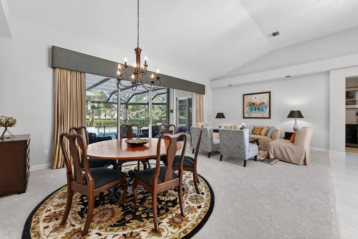 Willoughby Golf Club Residence photo 10