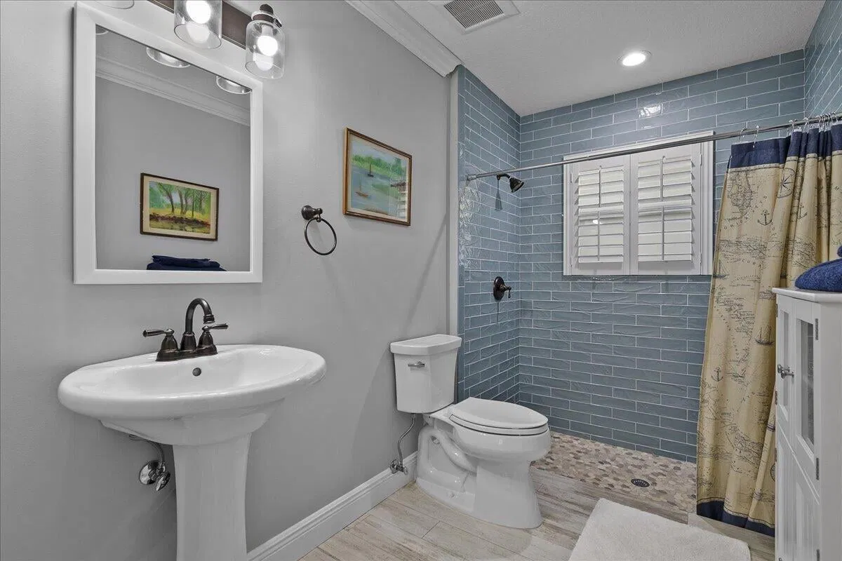 Residence photo 73