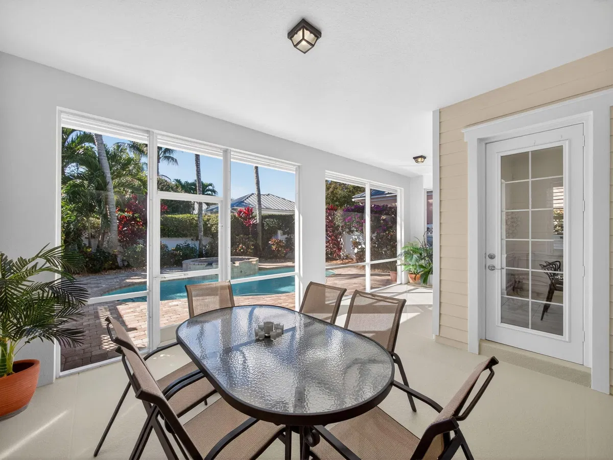 Mallory Creek Abacoa Residence photo 19