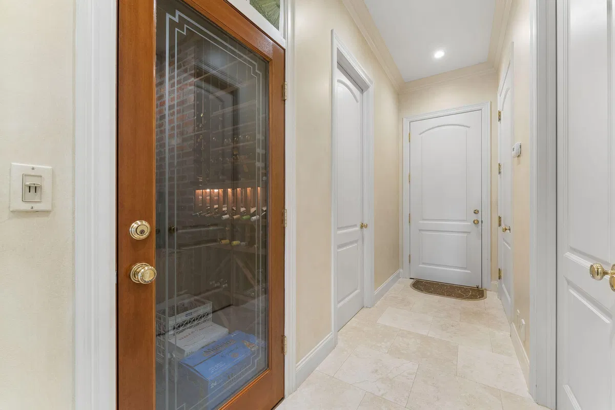 Singer Island Residence photo 16