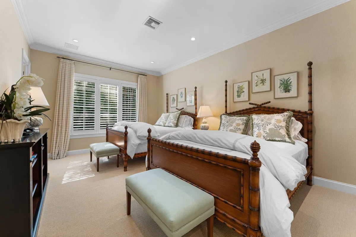 Singer Island Residence photo 19