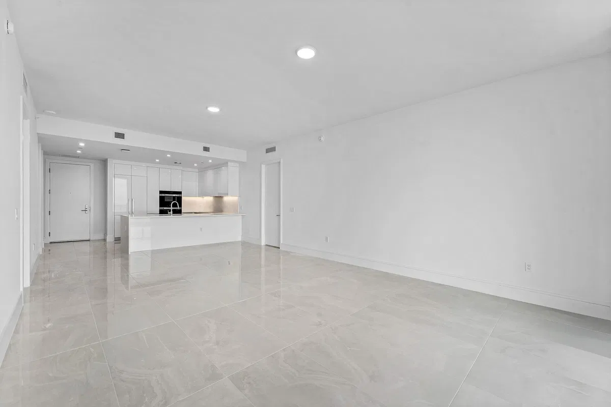 Nautilus 220 Unit 2005 photo 10