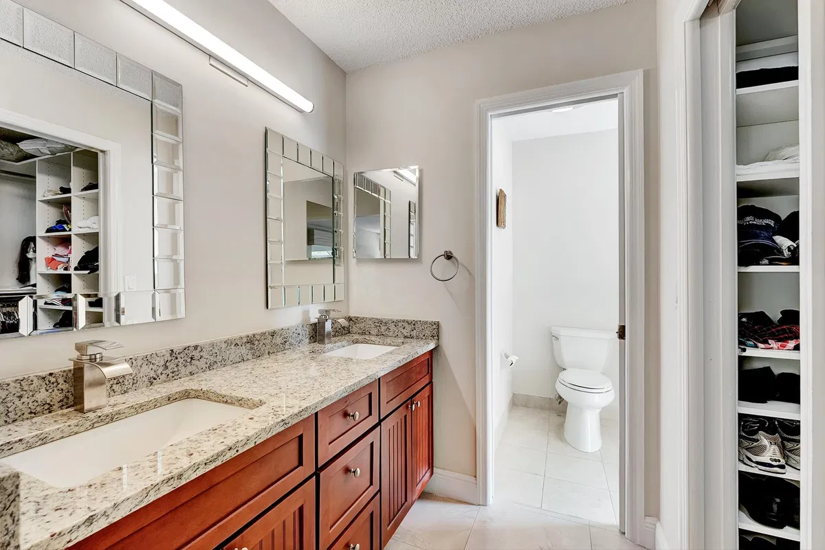 Residence photo 13