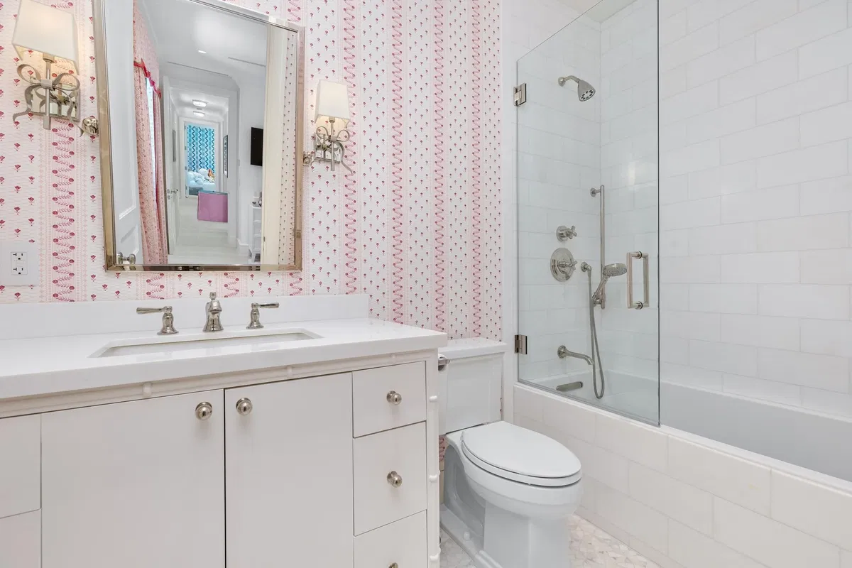 Residence photo 43