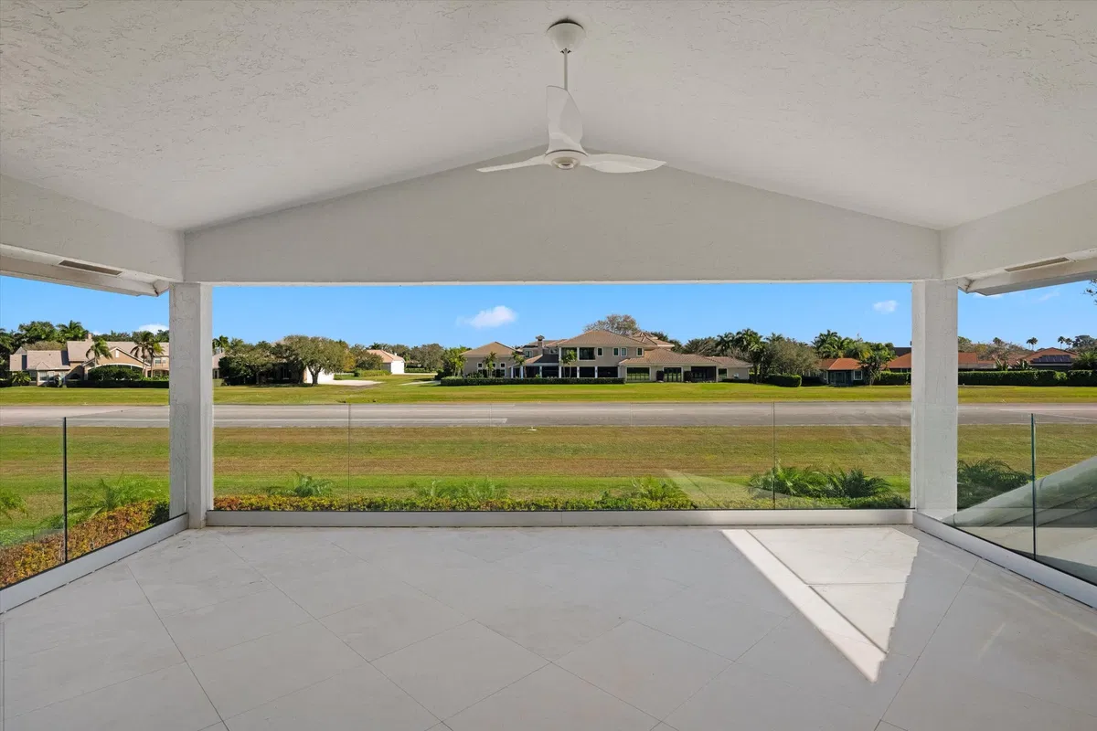 Wellington Aero Club Residence photo 52