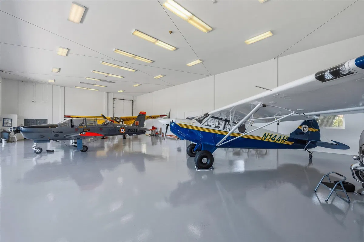 Wellington Aero Club Residence photo 67