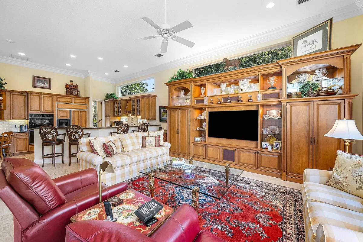 Old Marsh Golf Club Residence photo 37