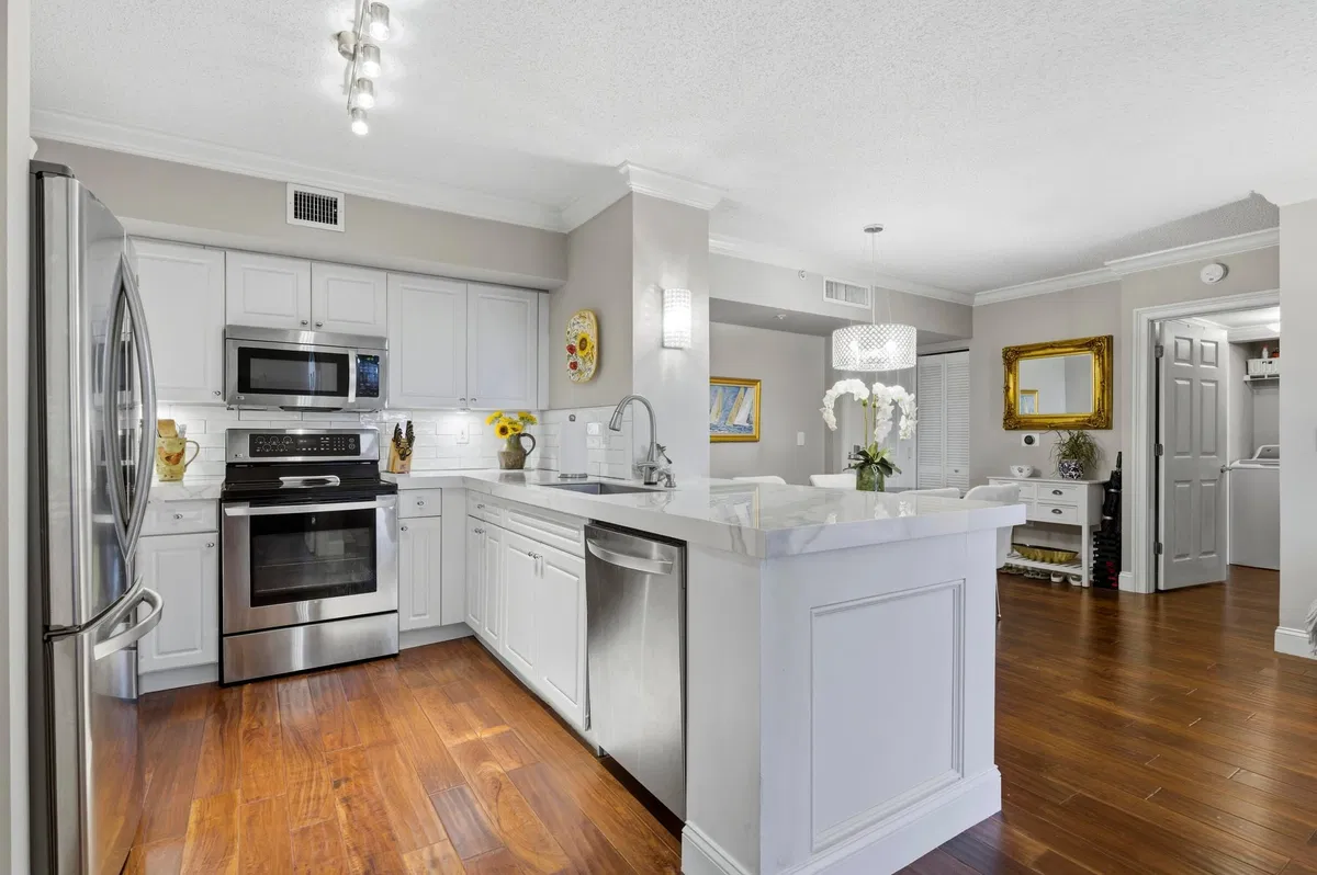 The Tower Condominium at Cityplace Unit 309 photo 7
