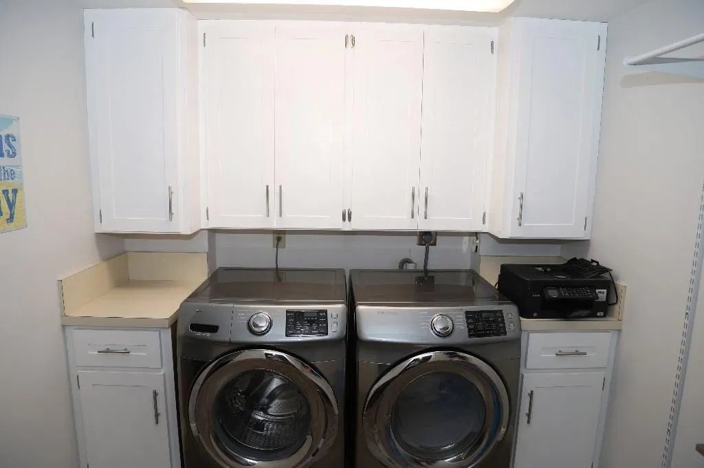 Unit 101 photo 10