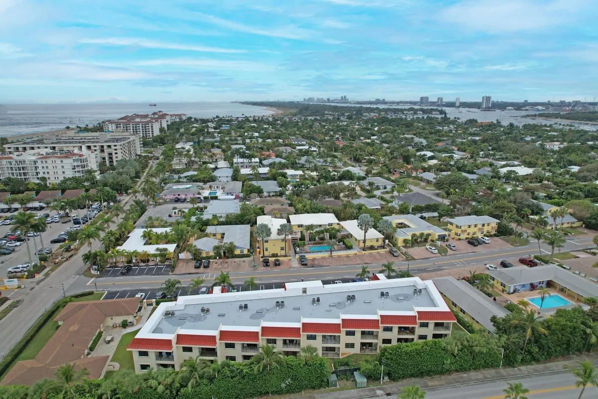Singer Island Unit 205 photo 34
