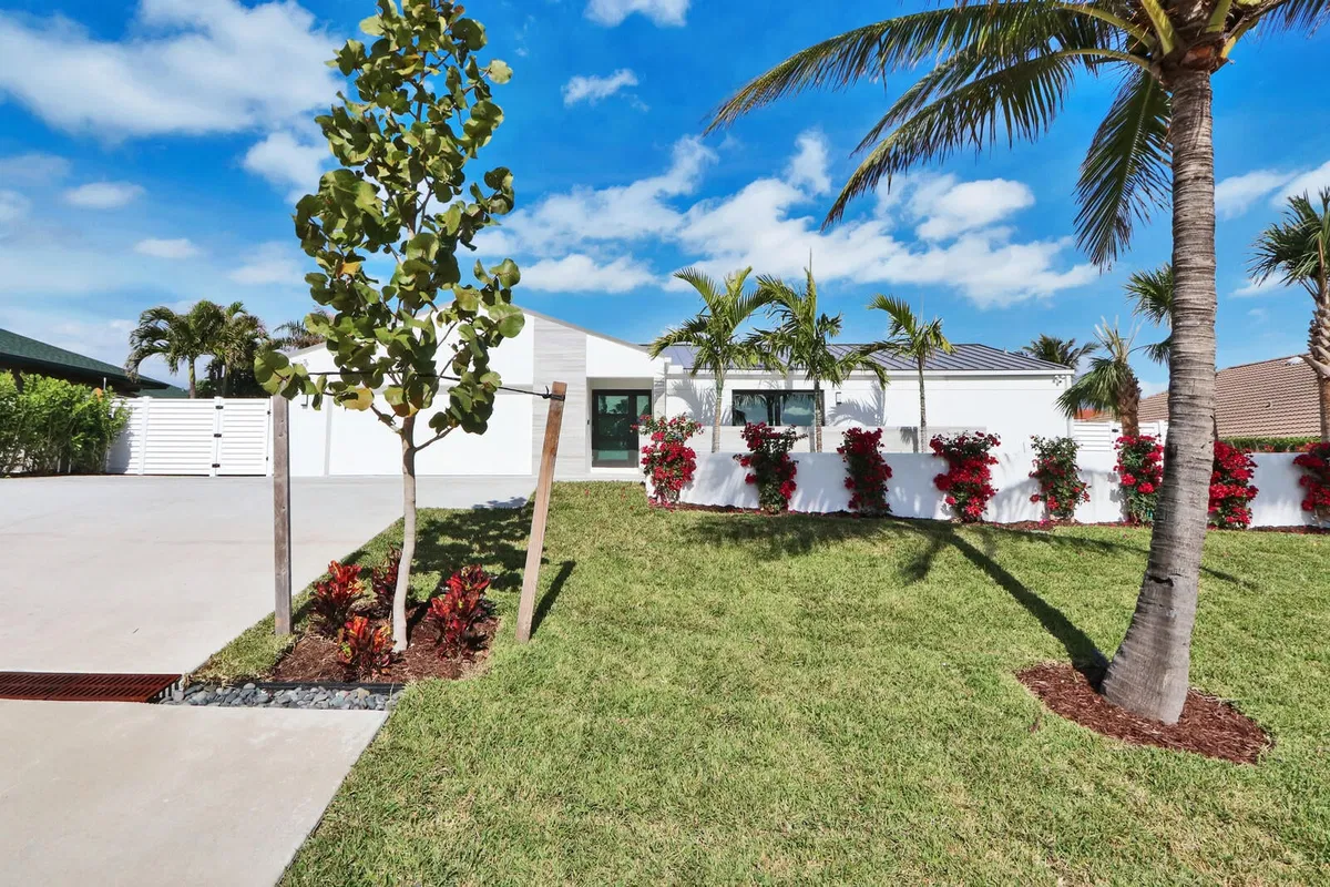 Residence photo 10