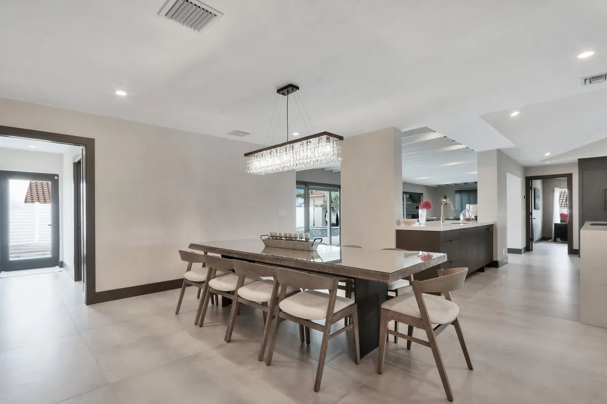 Residence photo 31