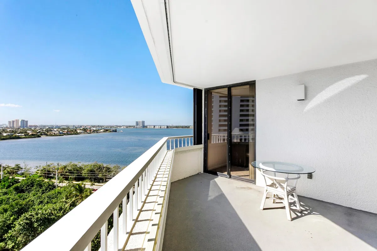 Singer Island Unit 9d photo 13