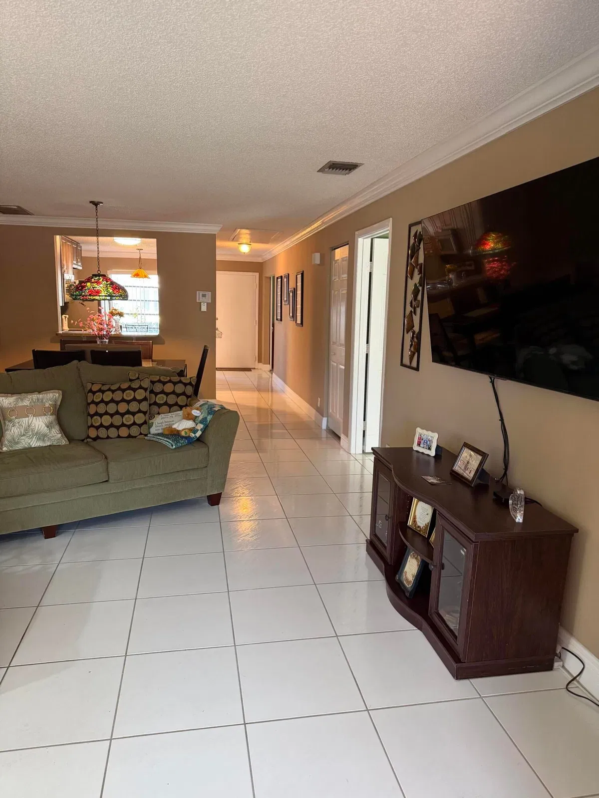 Residence photo 4
