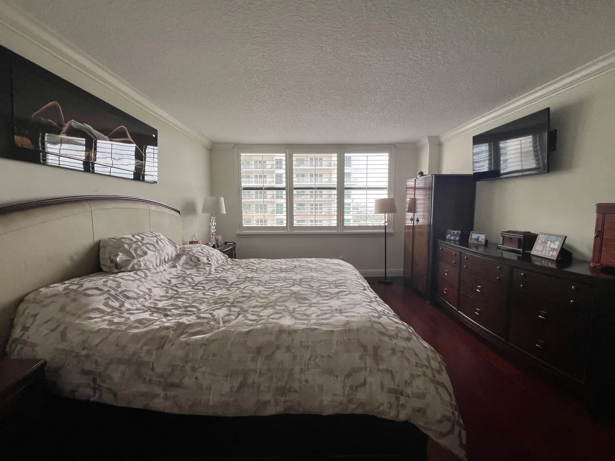 Singer Island Unit 906 photo 19