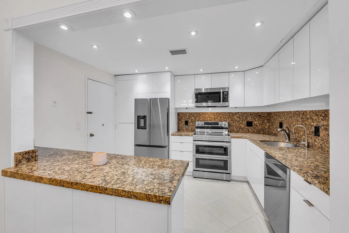 Boca Raton Unit 3 P photo 4