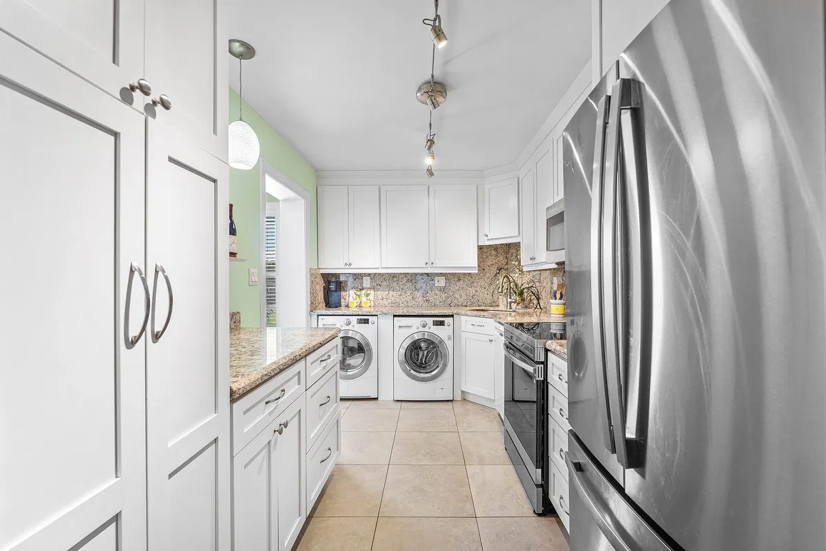 Boca Raton Unit 409 photo 19