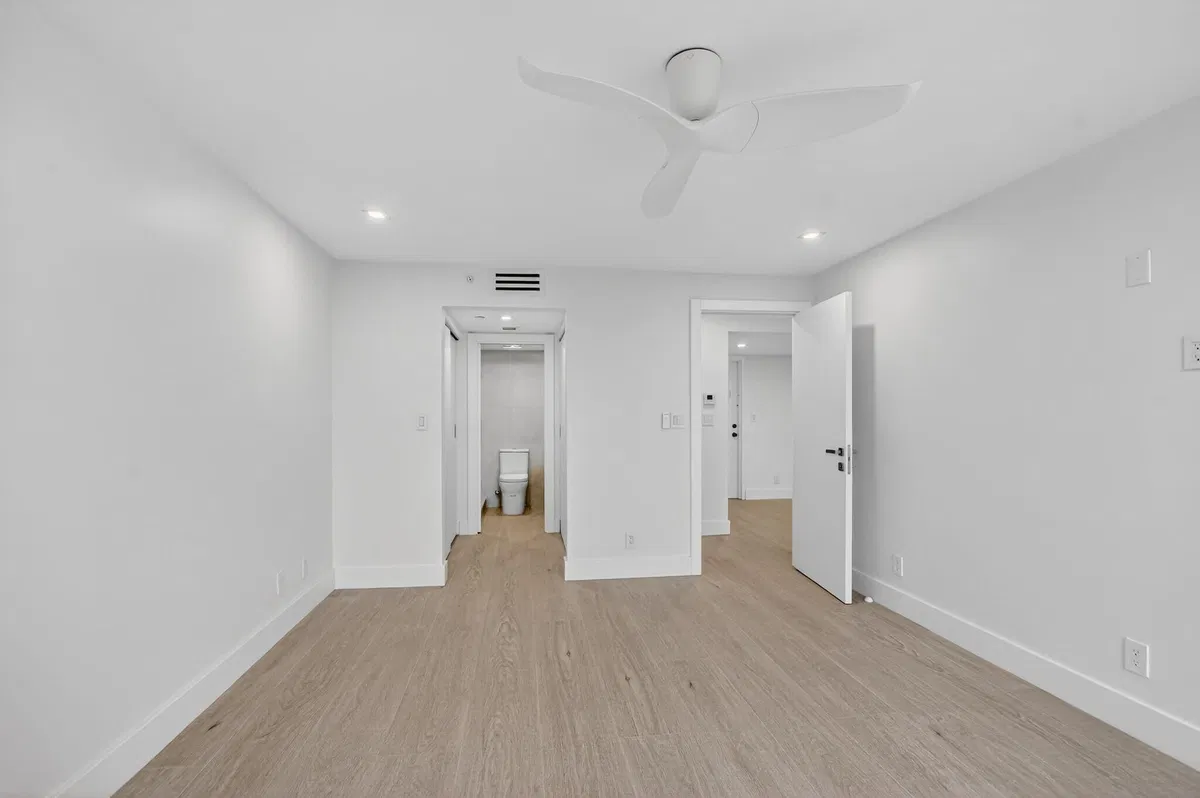 Boca West Country Club Unit 946 photo 13