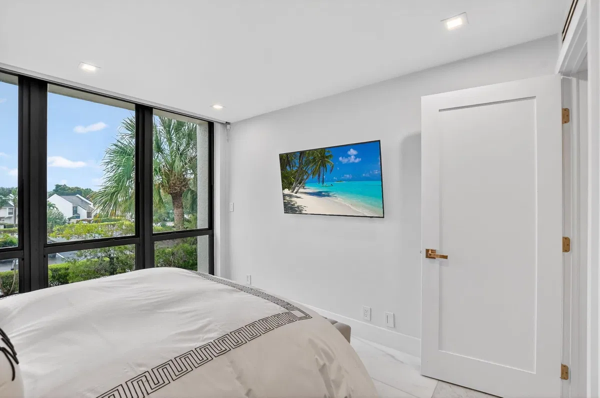 Boca West Country Club Residence photo 19
