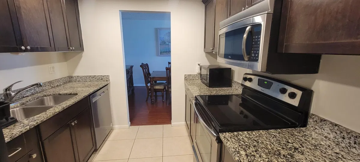 Aquarius Condominium Unit 1204 photo 19