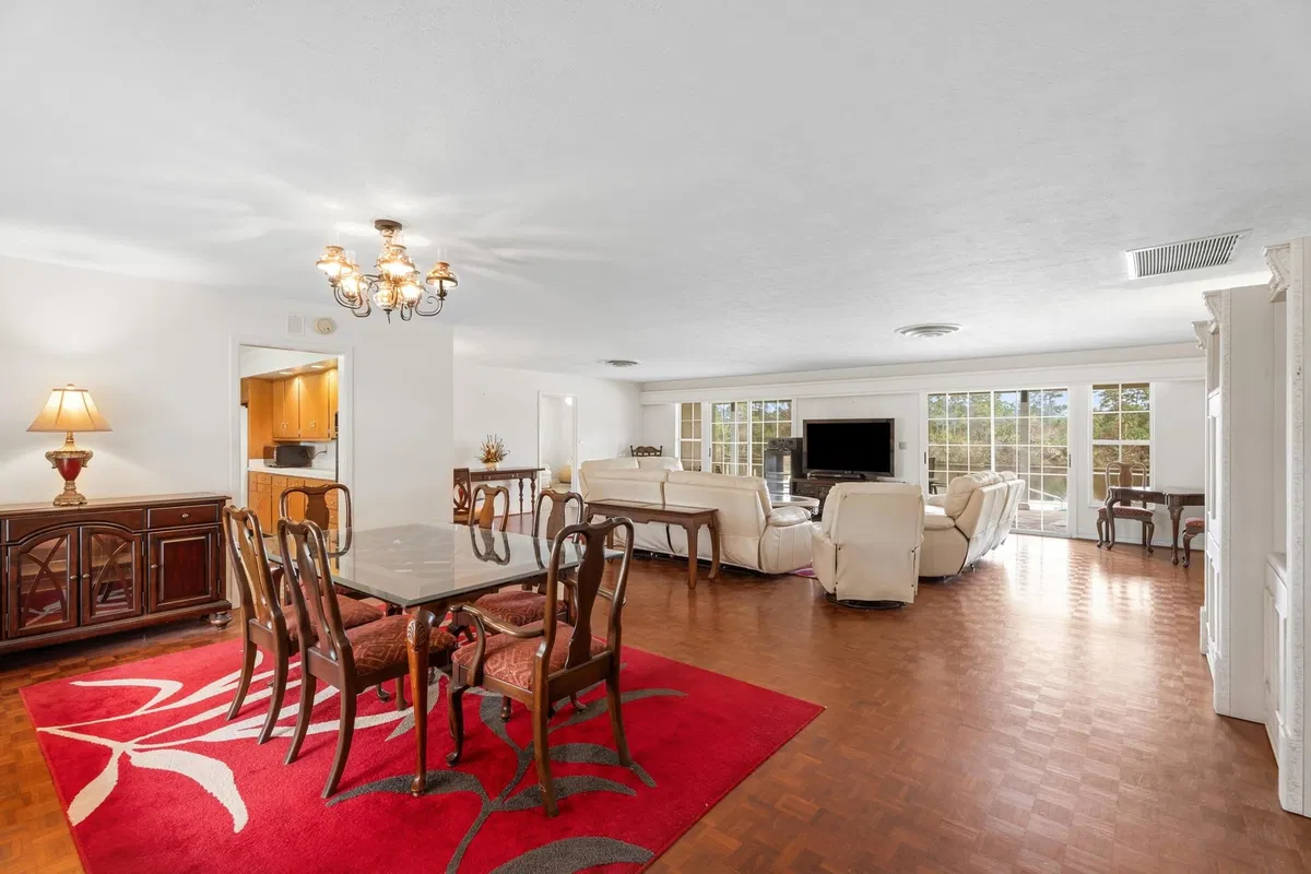 Residence photo 40
