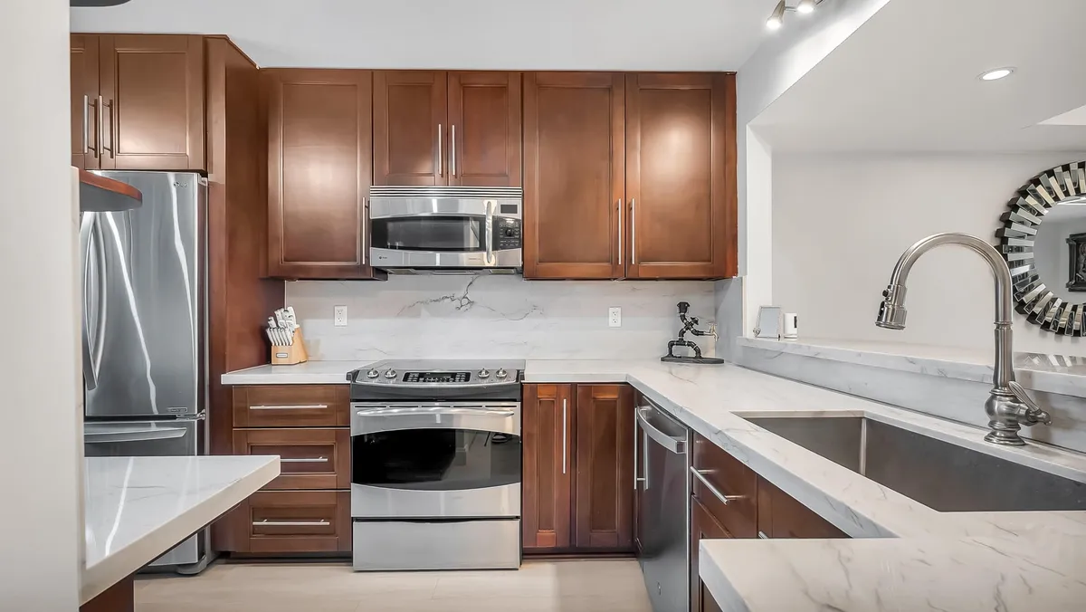 Unit 5150 photo 7