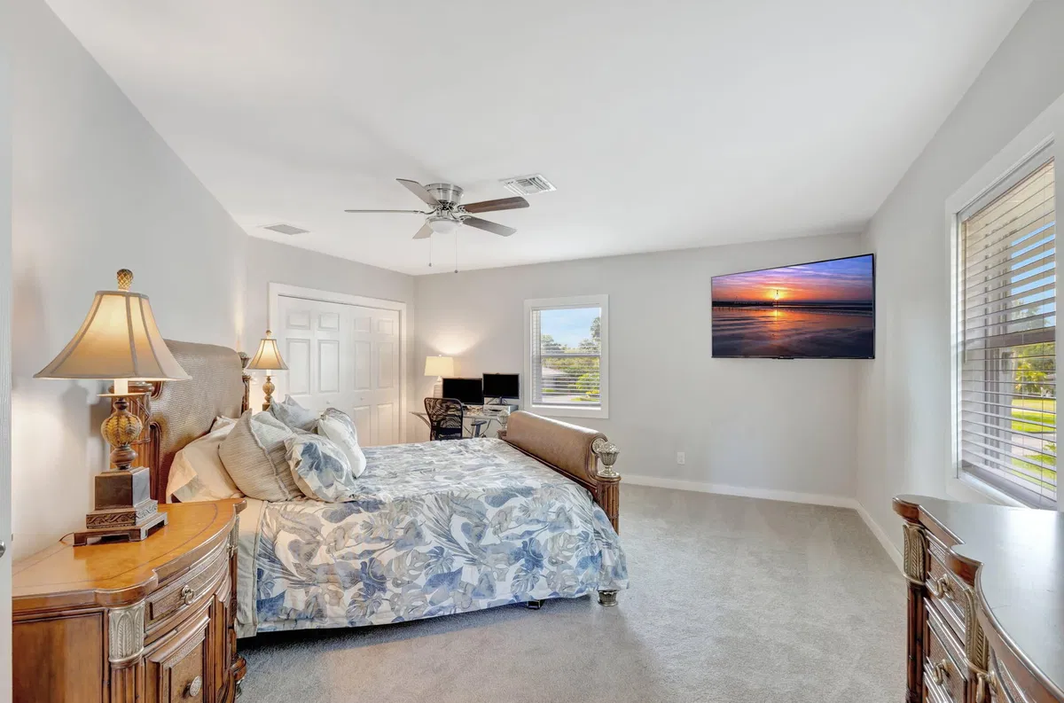 Residence photo 28