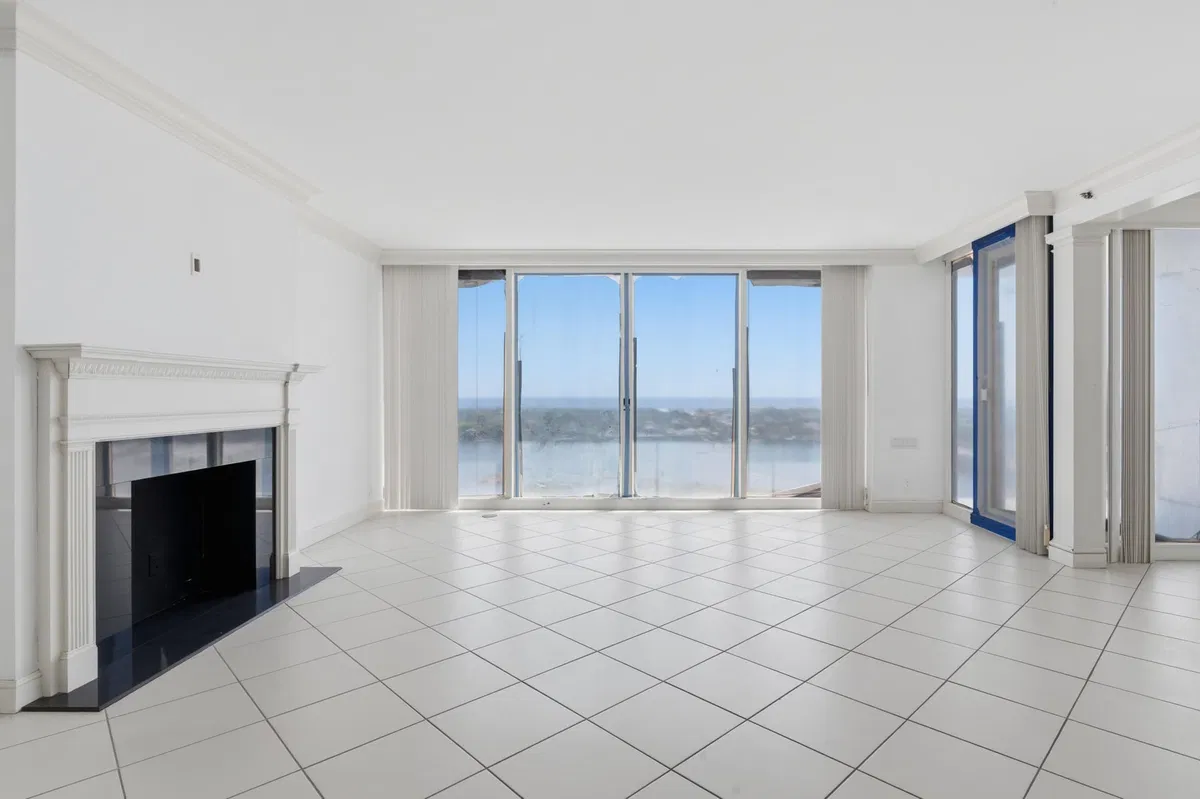 The Plaza of The Palm Beaches Unit 20b/c photo 10
