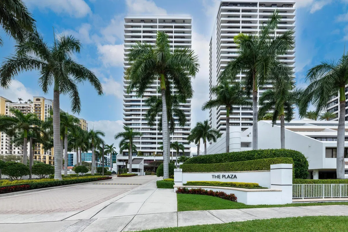 The Plaza of The Palm Beaches Unit 20b/c photo 31