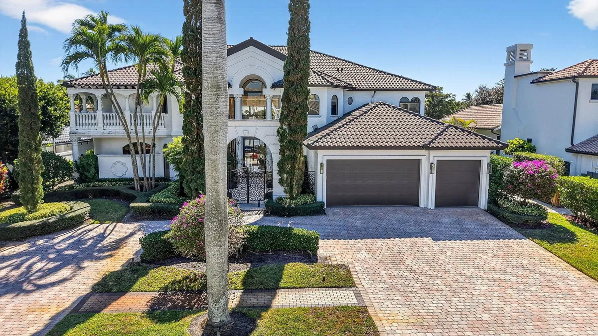 St. Andrews Country Club Residence