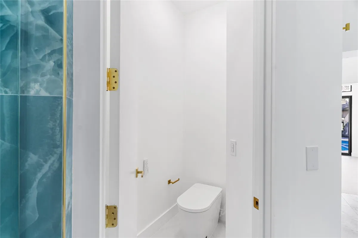  Residence photo 31