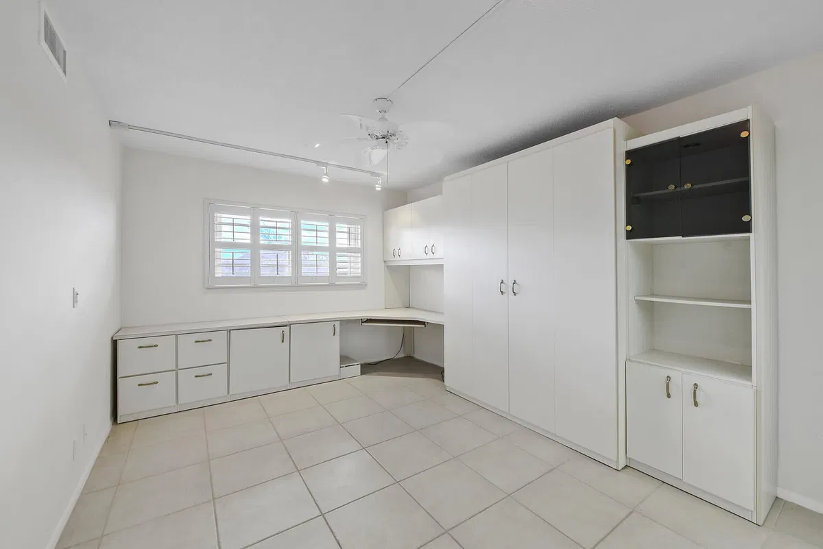 Unit F429 photo 16