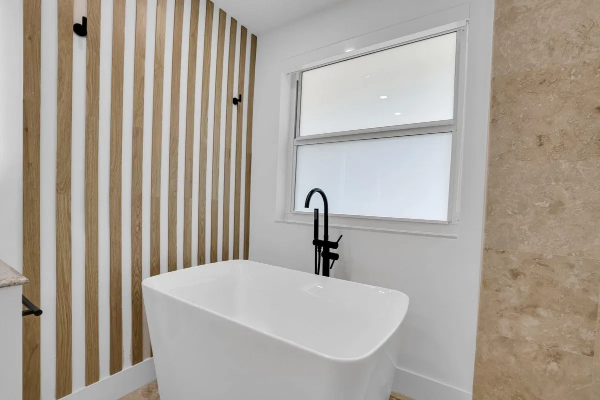  Residence photo 16