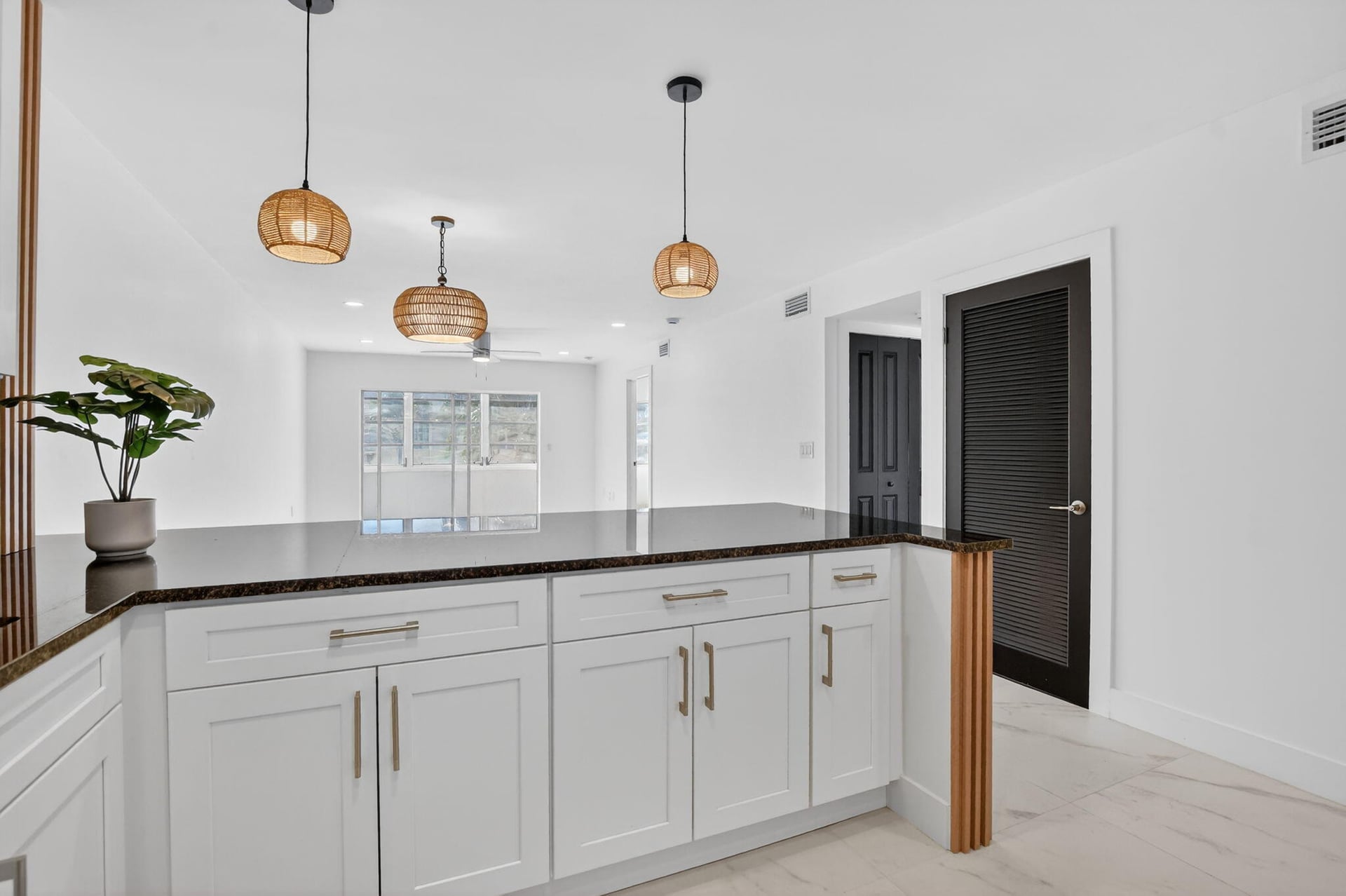  Unit 425 photo 7