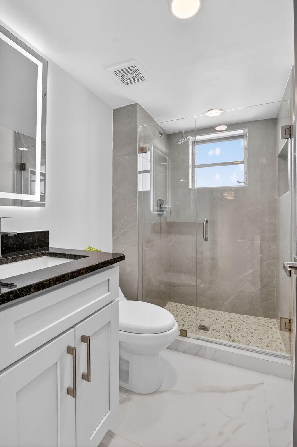  Unit 425 photo 28