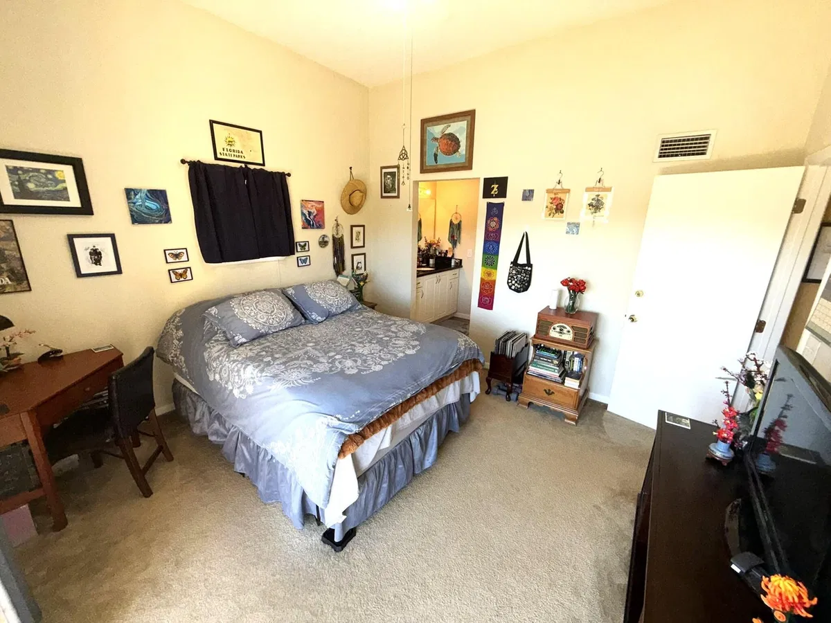  Unit 1106 photo 25
