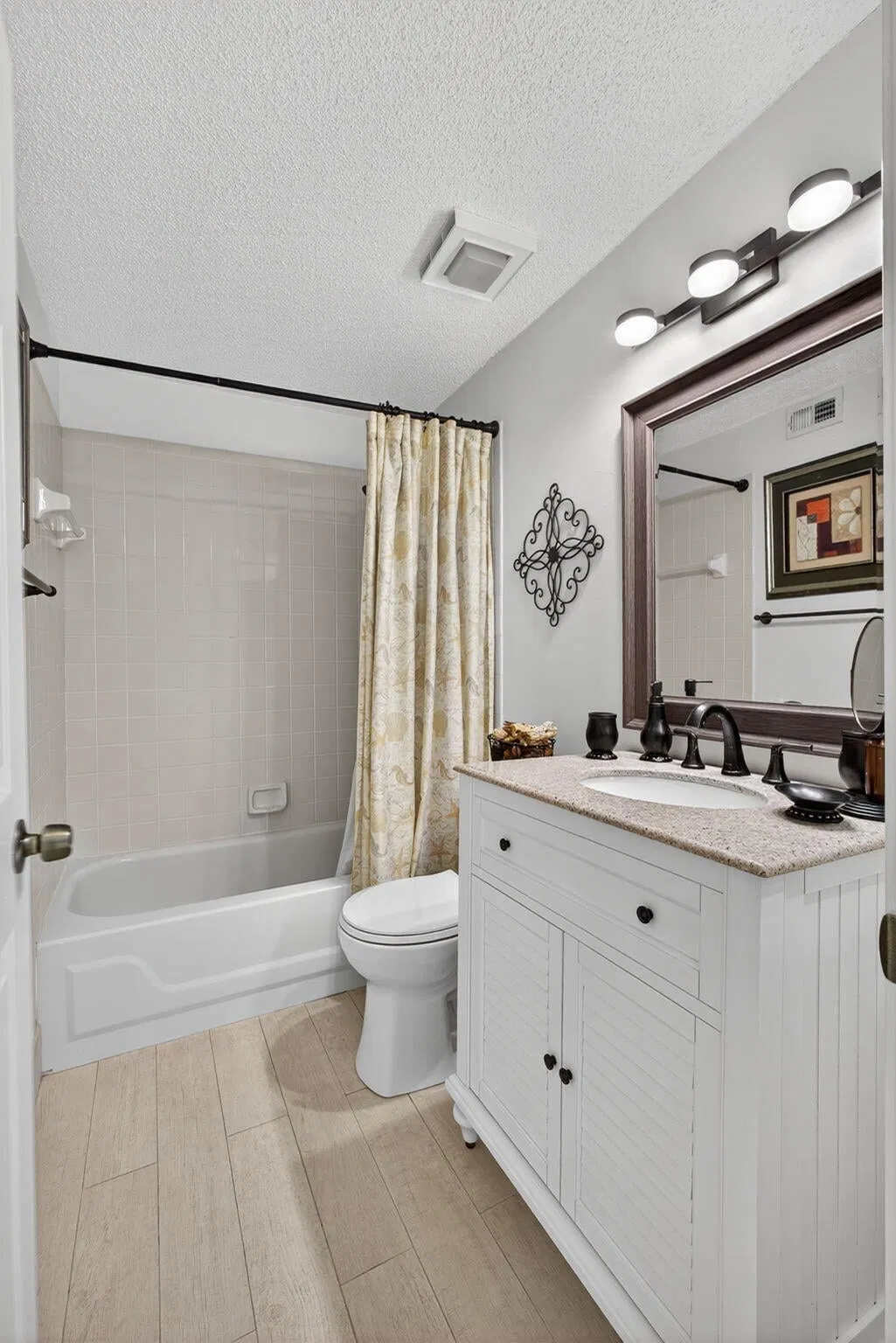 Unit 1609 photo 31