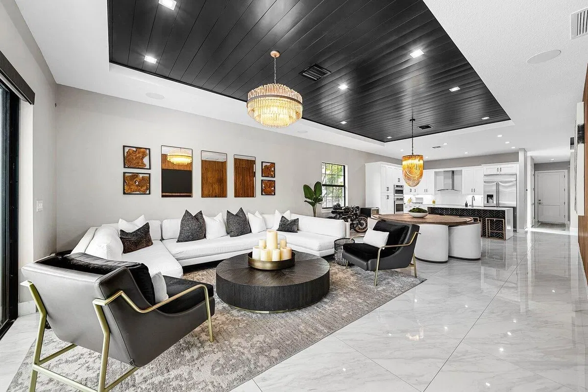 West Palm Beach Residence photo 13