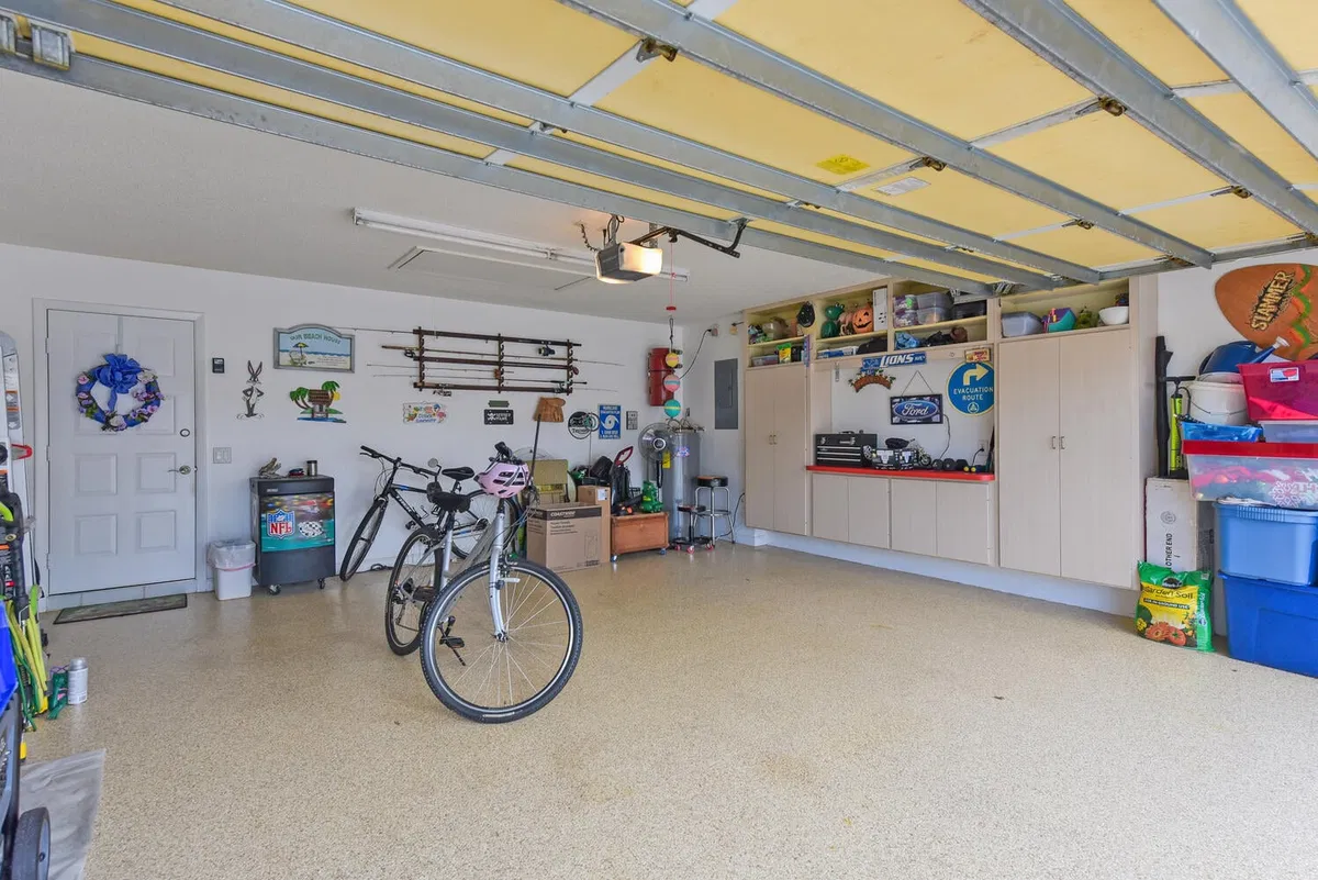 Residence photo 25
