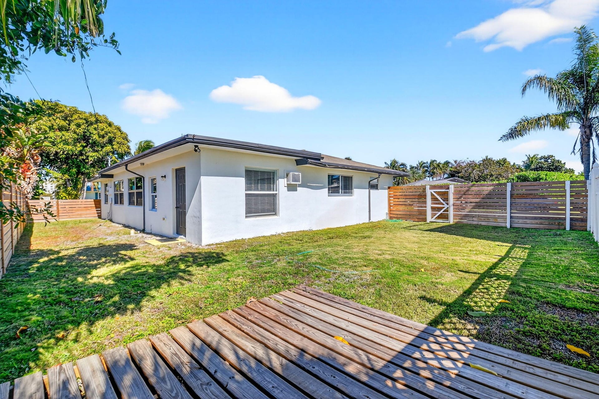  Residence photo 52