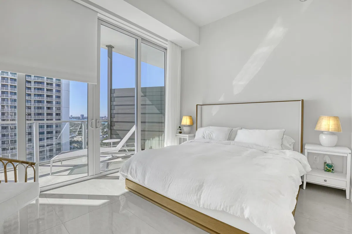 Amrit Ocean Resort & Residences Unit 1805 photo 19