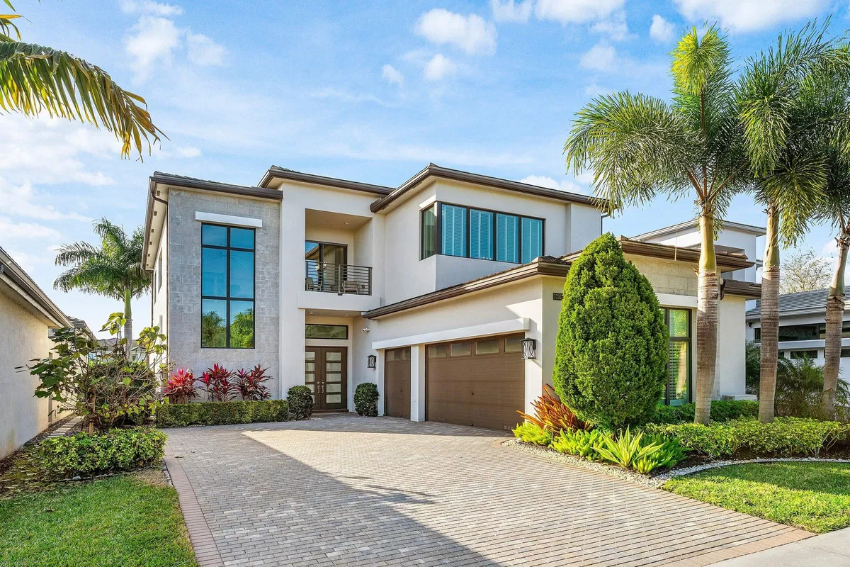 Boca Bridges Residence