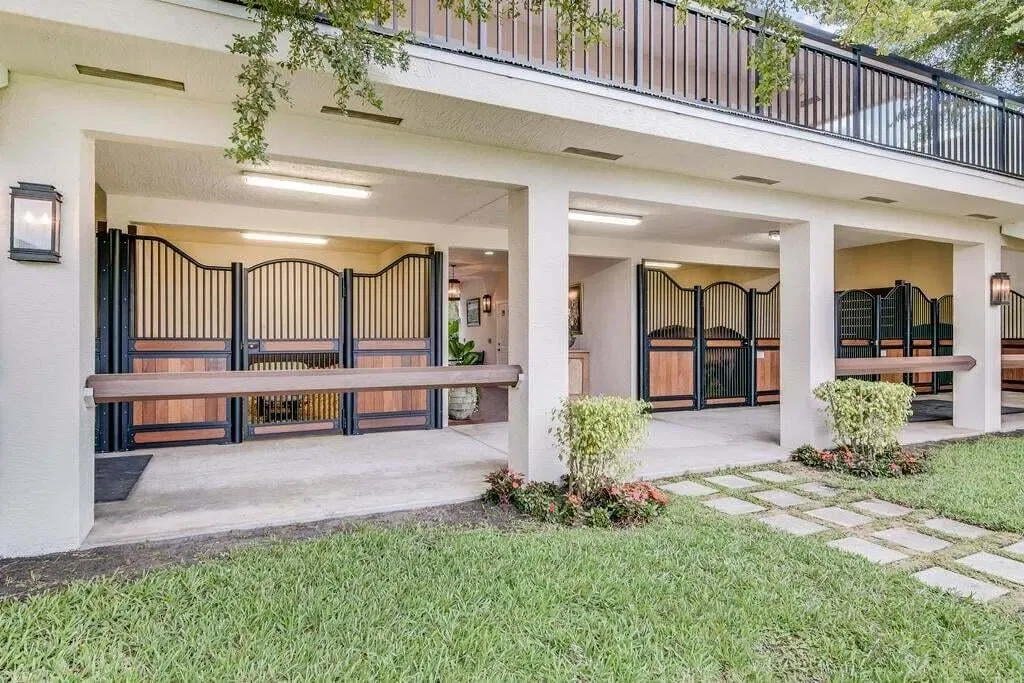  Residence photo 7