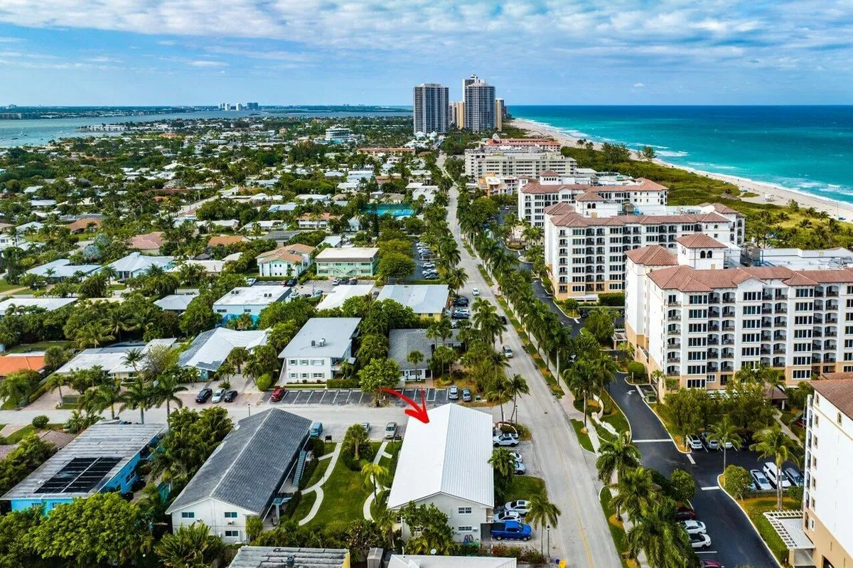 Singer Island Unit 2 photo 22