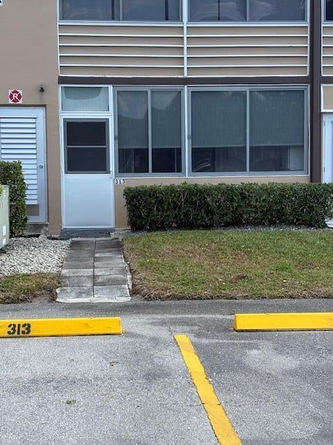 Unit M photo 19